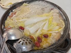-昭通天麻竹荪火腿鸡(严家地店)