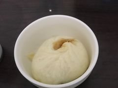 -李与白包子铺(桐梓林店)