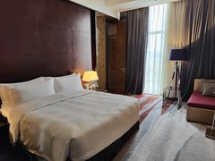 -广州天河希尔顿酒店