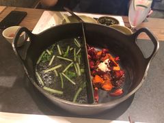 草本鸳鸯锅-盡膳口福跷脚牛肉火锅(合生汇购物中心店)