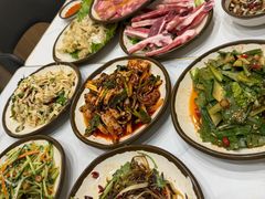 -白山烧烤(文安路万豪店)
