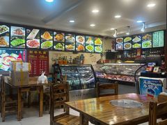 -巴大人熏酱小酒馆(峦翠园店)