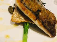 意大利香煎海鲈鱼排-食间牛排(湖西路店)