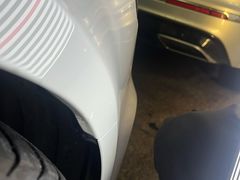 -鲨鱼皮汽车凹陷玻璃修复(静安店)