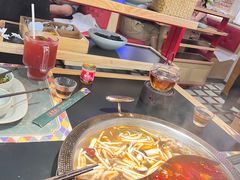 -廖掌柜·重庆鲜货火锅(上海首店)