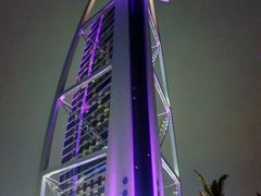 -迪拜帆船酒店海底餐厅