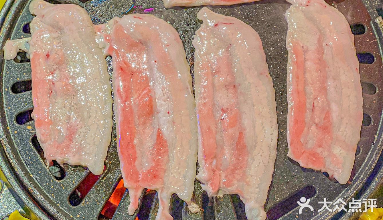 济南超实惠的东北烤肉🥩菠萝牛肋条爱住了‼️