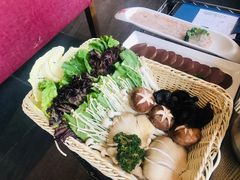 -重庆德庄火锅(体育中心店)