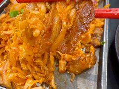 酸菜烤五花肉-红东阁东北菜烤肉酒馆(CROSS万象汇店)