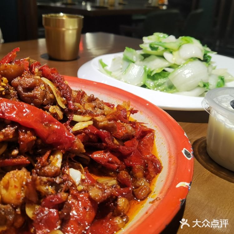 离开新疆最后一个打卡地-柴窝堡老22号辣子鸡