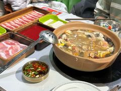 -菌小白火锅(时尚天河店)