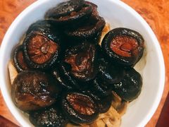 炒双菇-功德林(南京西路店)