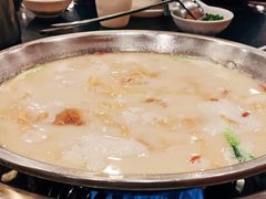 -老来福·非遗酸汤兔(凯旋路店)