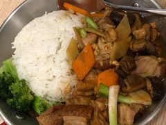 -佰搭果·广式茶餐厅(西华路店)