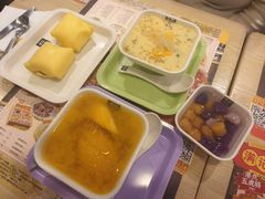 -满记甜品(优客百盛店)