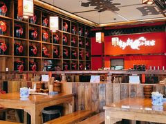 大堂-先启半步颠小酒馆(白麓里店)