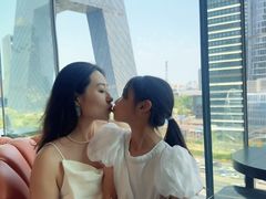 -福楼毕斯罗F Bistronome(国贸商城约会地标景观店)
