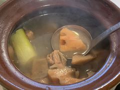 -民间瓦缸煨汤館(嵩山路店)
