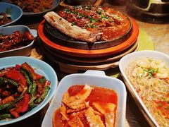 -蜜桃餐厅·伴山(湖滨商业街店)