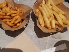 -必胜客(东大桥店)