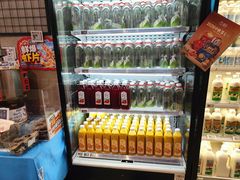 -盒马鲜生(红莲店)