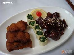 熏鱼糖醋小排-老洋房花园饭店(绍兴路店)