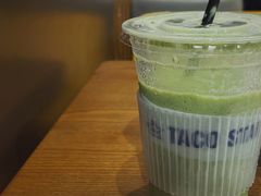 牛油果奶昔-TACO STAR 塔可星(下沙宝龙店)
