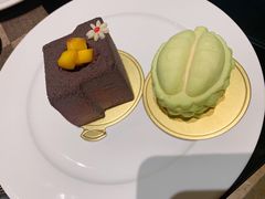 -大中华希尔顿酒店-念自助餐·嗨啤·小龙虾
