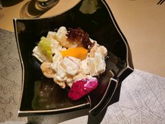 菠萝虾球-穹六人间 people 6(岳阳路店)
