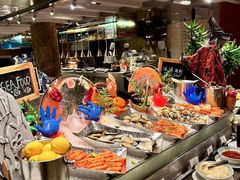 -松山湖凯悦酒店·Café自助餐厅·周末火舞秀表演