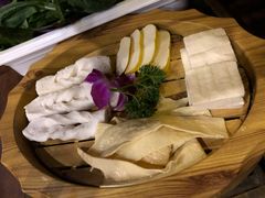 建水豆腐拼盘-滇釜火锅·能喝汤的火锅(车公庄店)