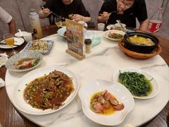 -品鲜村农家菜·阳澄湖大闸蟹(总店)