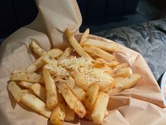 黑松露薯条-LES ELITES 英集荟(南京西路店)