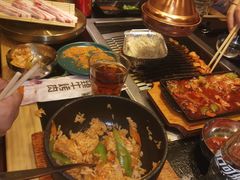 -臻牛烤肉