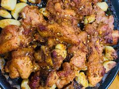 -老东镇啤酒屋海鲜加工·蒸汽海鲜·海鲜烧烤(台东店)