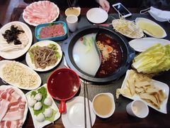 -陈府大宅门成都火锅·手切鲜肉(太原街店)