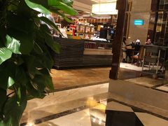 -盛宴标帜西餐厅龙虾.鲍鱼•牛排(重庆喜来登大酒店)