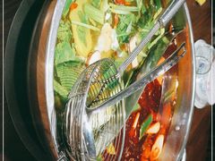 -乡土黄·鲜牛肉火锅·小龙虾(兴业街店)