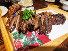 大漠脱骨羊腿-七菜馆·东北菜·蒸饺(文体路店)
