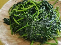 蒜蓉番薯叶-区海鸡场饭店(石壁店)