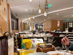 自助取餐区-莫干山郡安里度假酒店-桃尖中餐厅