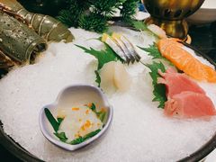 -小天鹅戴斯酒店鲸鲨百汇创作料理