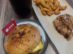 -必胜客(兰州国贸店)