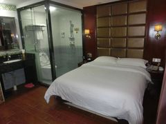 -好家园酒店(深圳坪山技术大学地铁站店)