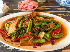 蒜苗炒回锅肉-饭江湖·江湖菜(湖广会馆店)