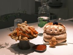 -春树下·树屋花房西餐厅(罍街AS1980店)