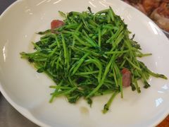 -潮界(凯德晶萃店)