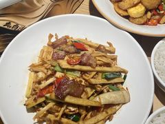 -桂小厨广西菜(青秀万达店)