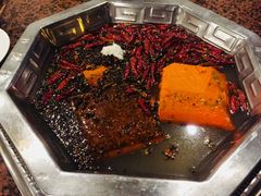 -杨肥肠火锅大排档(火车站花园店)