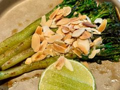 烤西兰花苔-胡麻(静安嘉里店)